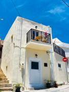 Top Sitia