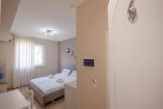 Elidon Apartments
