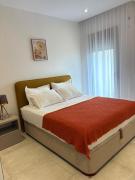 Refined, bright and comfortable apartment
