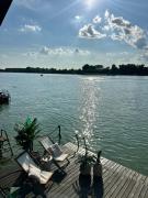 KaSper River House