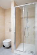 Castle Hill 2 Bedroom Apartment Free Parking