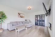 Top East Gwillimbury