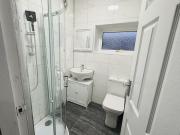 Home Cozy & Comfortable Stay in Accrington Flat B