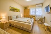 Palmy Home Ecser