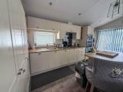 Top Hopton on Sea