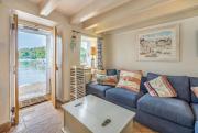 Quay Cottage - Waterfront Cottage in Dittisham, Sleeps 8