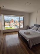 Enorme casa moderna de lujo, 4 camas, junto al hotel Oro verde, 2 garajes electricos