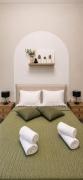 Jasmine Garden - Green Yard