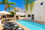 Top Paralimni