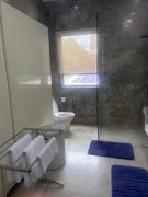 NEW, Modern 1BR, Quiet-Kitchen-Worspace-100Mb