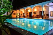 Lucas Hotel