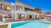VACATION MARBELLA I Villa The Address, Brand-New Villa, Private Turquoise Pool, 6BDR, Prime Golf Valley Location, Minutes from Puerto Banus, Luxury Interiors, Private GYM, Lounge Bar