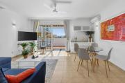 Benalmadena Views - Bright Sea View Apartment near Santa Ana Beach