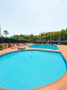 Apartamento con piscina en Salou centro