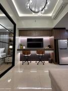 Luxury Apartment Suite 3 at Park McKinley West