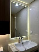 Luxury Apartment Suite 3 at Park McKinley West