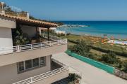 Level 3 Sea View Studio