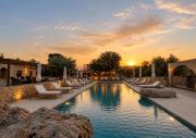 Top Noto