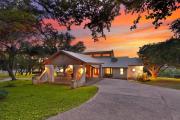 Top Spicewood