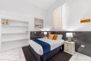 Top Glen Innes