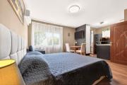 Parkside Apartment by Linas BNB