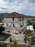 Top Ksamil