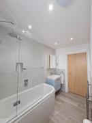 King size bedroom in a 2 bedroom flat