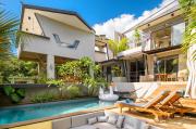 Villa Mauritius - Designer Private Studios