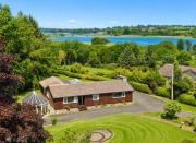 Athlone country house near lake