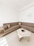 Chic & Comfortable Stay