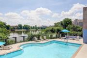 Flow - Pool - River Views - Mins to Broadway