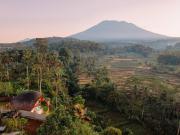 The Mundis Bali Villa - Bamboo Retreat with Private Pool & Mount Agung View