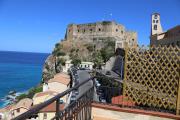 Top Scilla