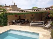 Maison de village avec piscine