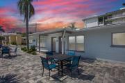 Top Siesta Key
