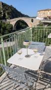 Appartement avec balcon vue Pont Roman de Nyons