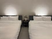 3-minute walk to Seowon Station, 2 Rooms, 10 minutes to Sillim Station, 25 minutes to Hongik University Station & Gangnam Station, 30 minutes to Yongsan Station