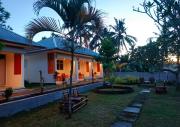 Indah Lodge Cottages & Restaurant