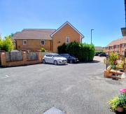 Top East Cowes