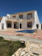 Villa Fares in Temlel