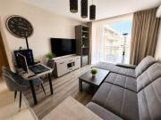 Two-bedroom apartment with a cozy balcony