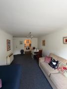 2 Bed Apartment near Pearse Station