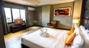 Top Sathani Nakhon Lampang