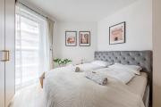 Zenit Horizon Residence with AC , Garage