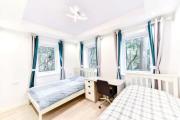 Top Crowthorne