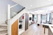 Top Crowthorne
