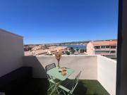 Appartement avec vue lac - mer et commerces à pied - wifi & clim