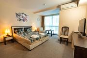 Top Golden Sands