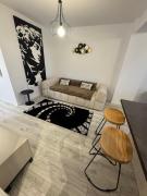 Modern and cozy urban retreat