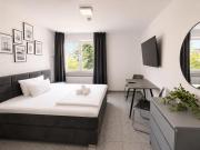 Lipp Apartments